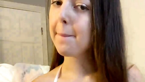 Beautiful Amateur cute teen babe toying pussy