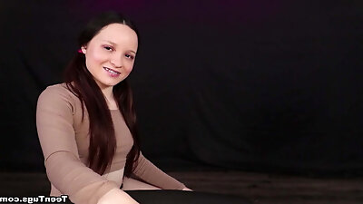 TINY GIRL loves to handjob and jerk off OLDER MEN! - TeenTug