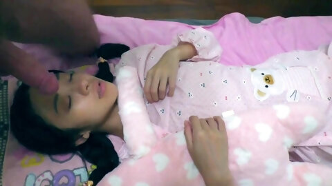 Tiny 18yo korean teenie throat used by stepdaddy