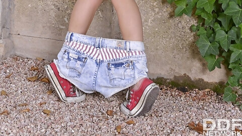 Porn World Chloe Toy