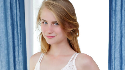 Skinny sweetie Charlotte Carmen spreads legs wide and plays with big vibrator