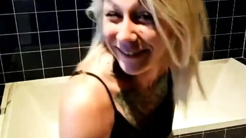 Amateur Blonde Teen Plays Solo with Toy Webcam Porn