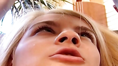 A Glorious Babe Gets to Show off Her Perfect Fucking Skills