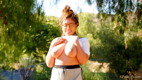 Busty Exotic Teen - Hot Solo Video